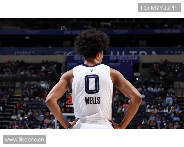 杰伦盛赞米诺特具备理想侧翼特质展现出野兽般的尺寸与运动能力