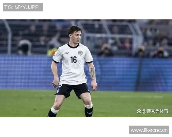 曼联瞄准24岁中场斯蒂勒要价超5000万欧球员愿明夏转会 曼联瞄准24岁中场斯蒂勒要价超5000万欧球员愿明夏转会