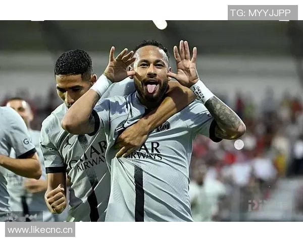 伊莱莫哈勒盛赞内马尔称其为偶像并坚定信念球队实力强大 伊莱莫哈勒盛赞内马尔称其为偶像并坚定信念球队实力强大