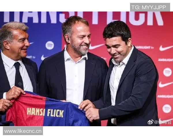 巴萨明确引援计划目标锁定左脚中卫强力边后卫与顶级中锋