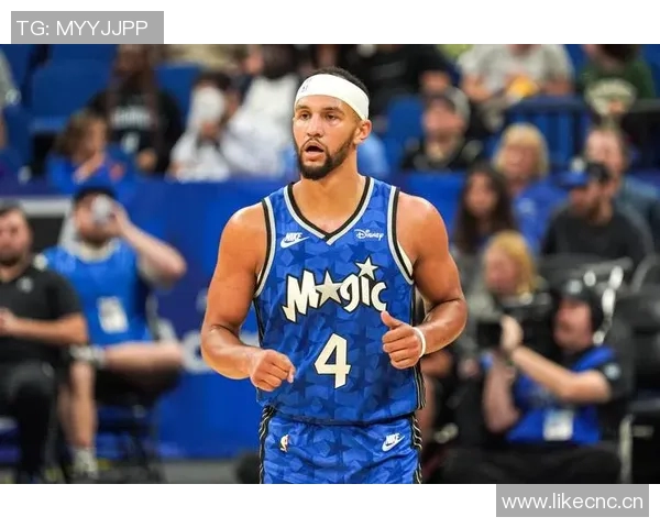 萨格斯上半场狂砍25分尽管左臀受伤仍带队奋战退赛前贡献26分7助攻