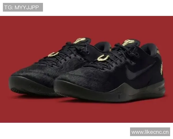 Nike发布Kobe8EXT马年特别版黑色鞋面搭配马毛材质彰显独特风格