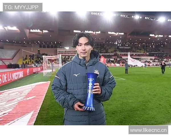 摩纳哥客场反击成功戈洛文助攻南野拓实破门领先巴黎 摩纳哥客场反击成功戈洛文助攻南野拓实破门领先巴黎