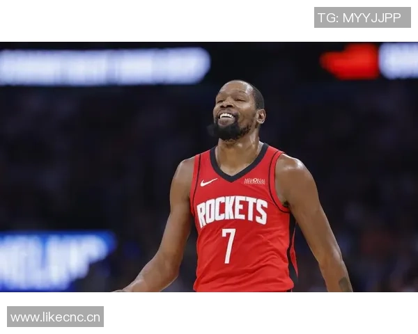 杜兰特称赞欧锦赛锻炼提升申京实力成为更优秀的球员