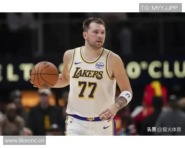 艾顿坦言期待东契奇得分爆发希望他能投丢一球 艾顿坦言期待东契奇得分爆发希望他能投丢一球