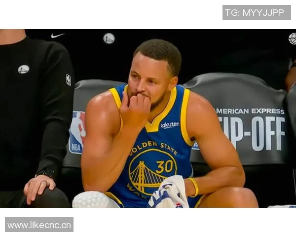 今日勇士背靠背对决爵士库里巴特勒与库明加出战存疑引发关注 今日勇士背靠背对决爵士库里巴特勒与库明加出战存疑引发关注