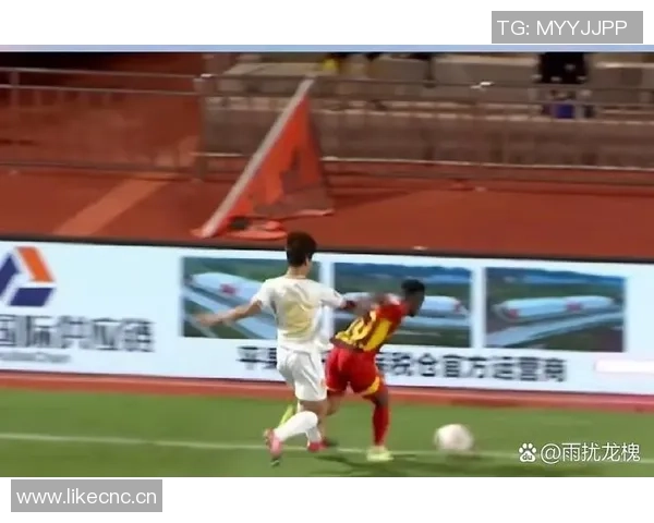 铜梁龙总经理慰问阿萨莫阿阿萨莫阿向张志雄表达理解与支持 铜梁龙总经理慰问阿萨莫阿阿萨莫阿向张志雄表达理解与支持