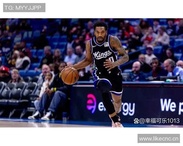 小佩顿称追梦三分激励全队梅尔顿霍福德贡献巨大助力球队 小佩顿称追梦三分激励全队梅尔顿霍福德贡献巨大助力球队