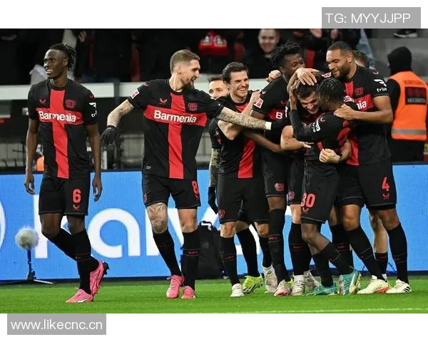 埃因霍温逆袭那不勒斯欧冠之路重燃希望前两轮遭遇挫折 埃因霍温逆袭那不勒斯欧冠之路重燃希望前两轮遭遇挫折