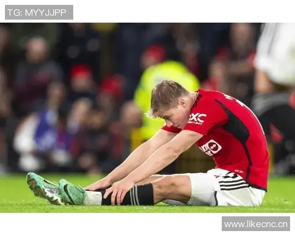 阿莫林强调乌加特在曼联需提升表现以适应新环境