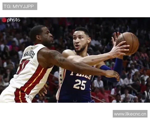 比尔西蒙斯盛赞埃奇库姆与马克西是76人未来希望前者如同05年韦德