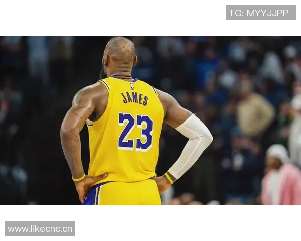 詹姆斯赛后比23手势NBA官推庆祝第23个赛季的精彩进行