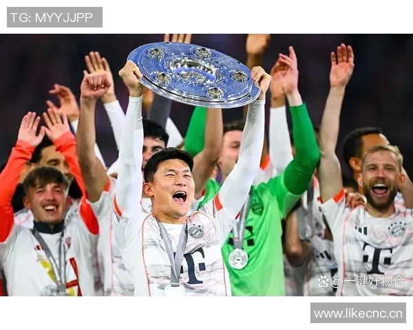 德甲中卫评级揭晓于帕塔施洛特贝克洲际级金玟哉国脚级表现引关注